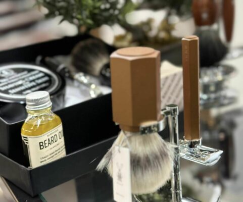 Outdoor Christmas Showcase Salon Rodolphe