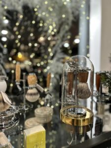 Outdoor Christmas Showcase Salon Rodolphe