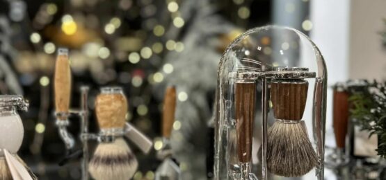 Outdoor Christmas Showcase Salon Rodolphe