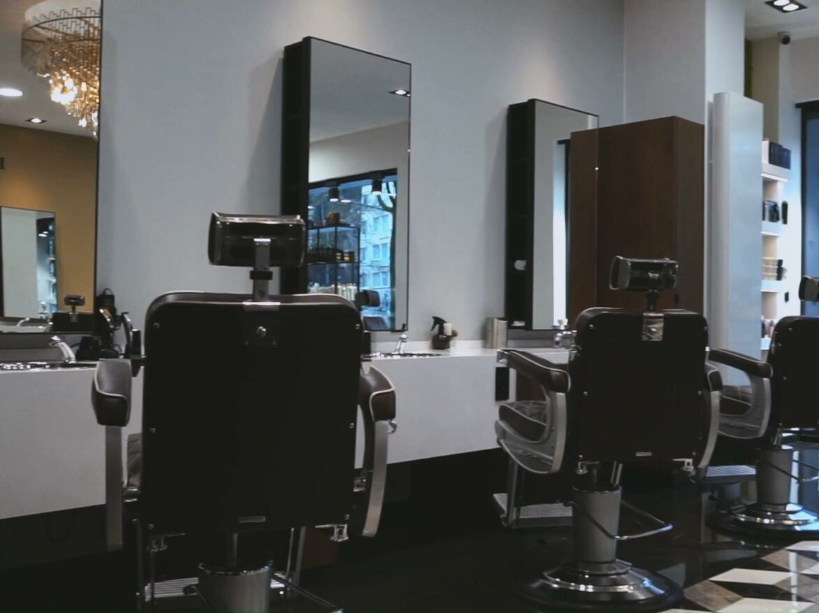 Headquarters Salon Rodolphe - Hairdressing for men and institute - Avenue Louise 85A Brussels